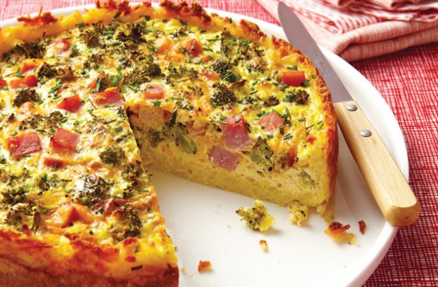 Broccoli, ham & cheese quiche recipe | Nourish magazine Australia